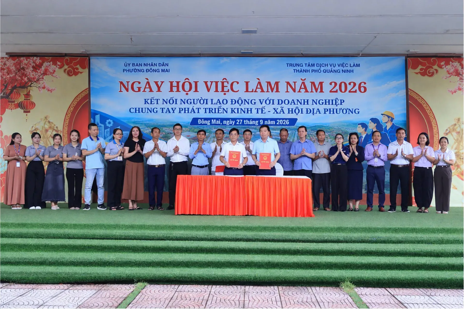 Trung tâm Dịch vụ việc làm thành phố Quảng Ninh phối hợp UBND phường Đông Mai tổ chức Ngày hội việc làm năm 2026